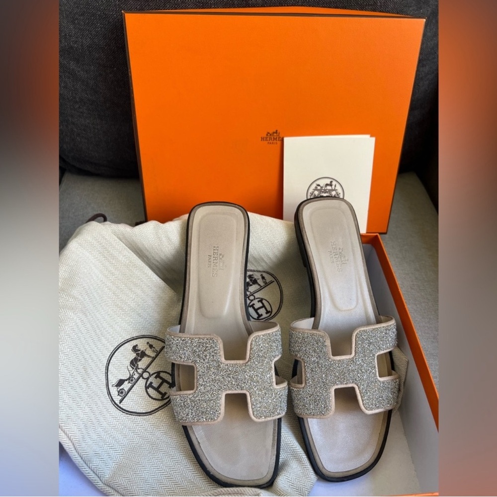 Hermes Oran crystal powder Sandals with Iconic H Design
